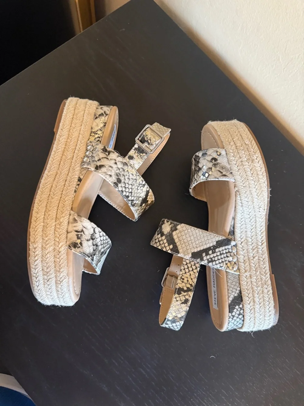 Steve Madden Fifer Snake Print Platform Espadrille Wedge Sandals Tan Blk Gold 7